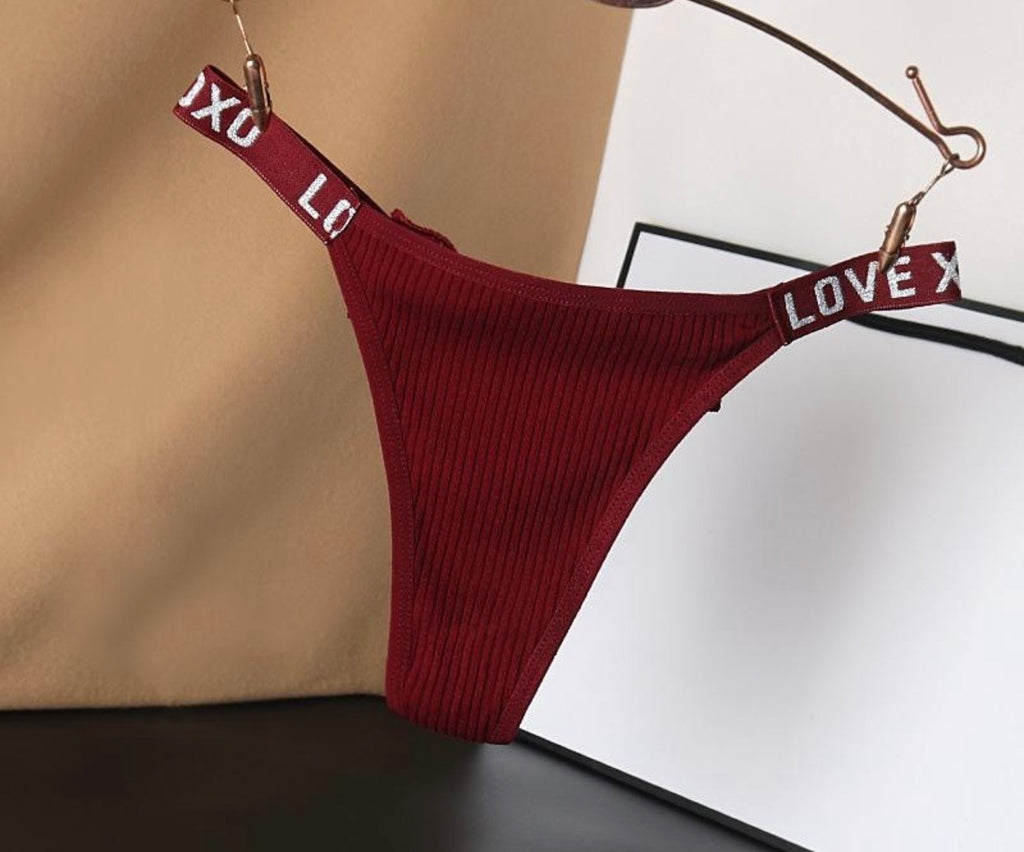 Sexy Low-Rise Women's Thong Panties - Cotton G-String with Ribbed Waistband & Letter Print